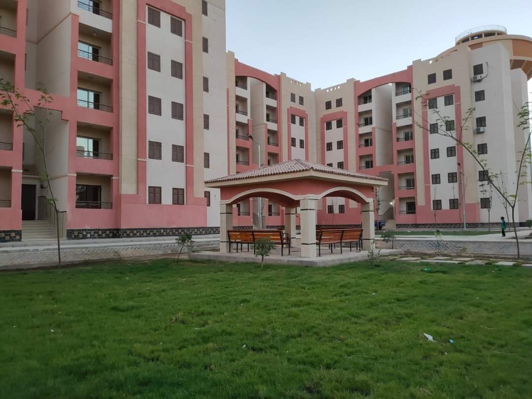وزير الإسكان يتابع موقف تنفيذ وتسليم الوحدات السكنية بالمبادرة الرئاسية "سكن لكل المصريين ''