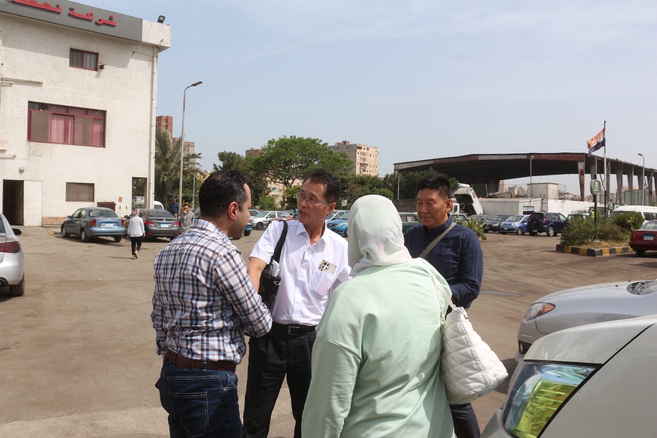 شركة نهضة مصر تستقبل وفداً كوري بمصانع التدوير بالإسكندرية