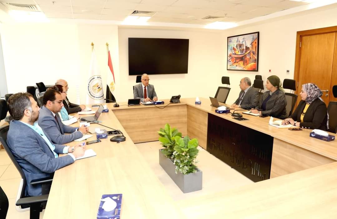سويلم يتابع إجراءات تحسين إدارة وتوزيع المياه في مصر ، وتحديث النموذج الرياضى الخاص بإدارة المياه RIBASIM