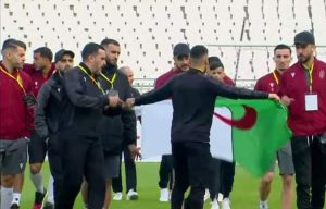 بيان الاتحاد الافريقي لكرة القدم بشأن مباراة اتحاد العاصمة ضد نهضة بركان