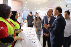 محافظ المنيا يزور معرض تحيا مصر لتوزيع 10آلاف قطعة ملابس مجانا بسمالوط