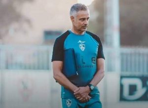 جوميز يعلن تشكيل الزمالك أمام الشرطة الكيني