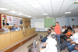 محافظ المنيا يجتمع بمستثمري المنطقة الصناعية تفعيلاً للمبادرة الرئاسية " بداية "