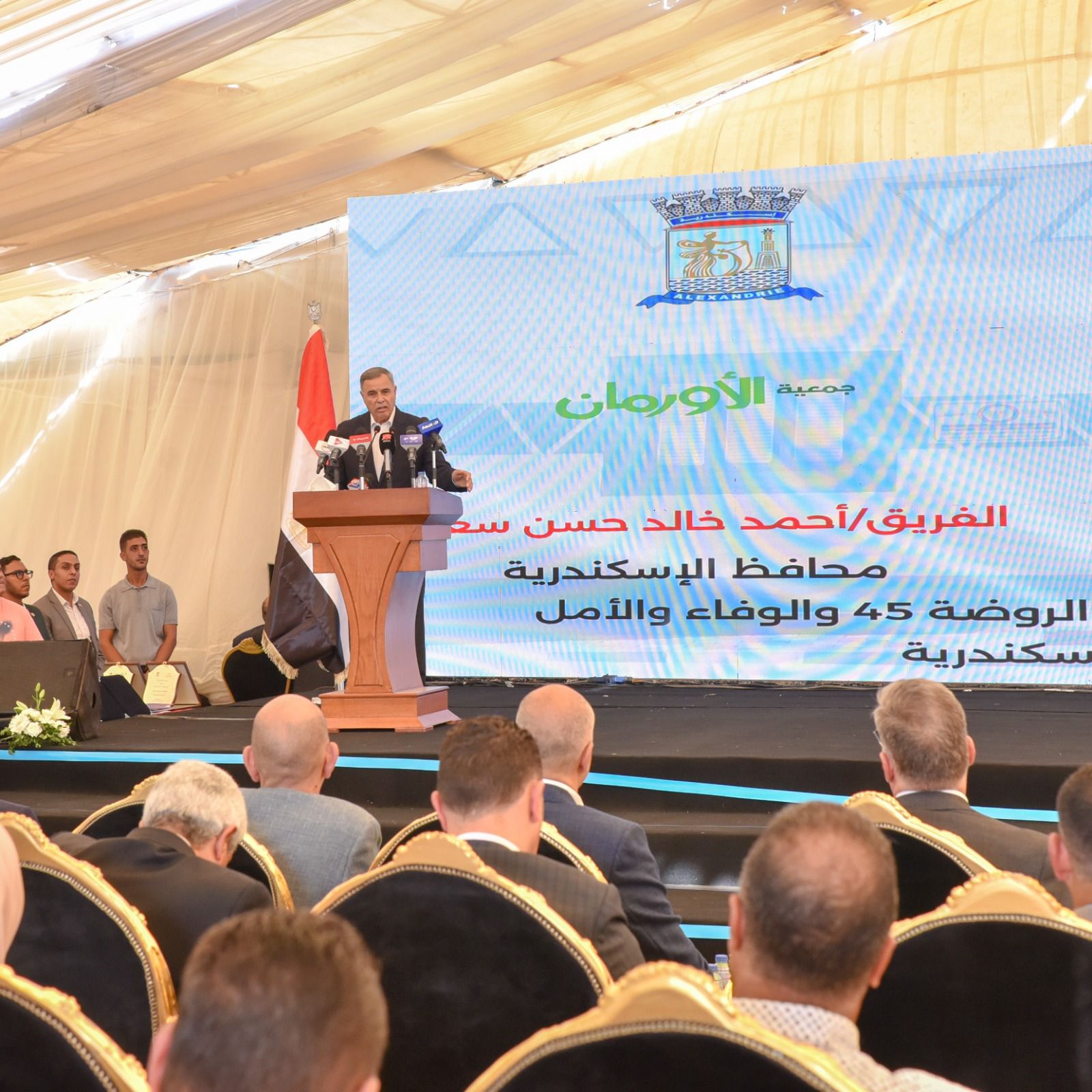 وزير البترول ومحافظ الإسكندرية يفتتحان مشروع إعادة تأهيل 60 منزل بقرية الروضة