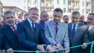 وزير التموين ومحافظ الإسكندرية يفتتحان مشروع سوق اليوم الواحد للمزارغين