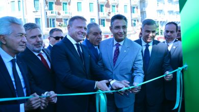 وزير التموين يفتتح سوق اليوم الواحد للمزارعين والمنتجات الغذائية بالإسكندرية