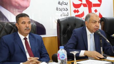 محافظ المنيا يناقش ملفات التصالح ومراقبة الأسواق خلال ترؤسه اجتماع المجلس التنفيذي