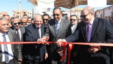 محافظ قنا ونقيب المعلمين يضعان حجر الأساس لنادي المعلمين بمدينة قنا الجديدة