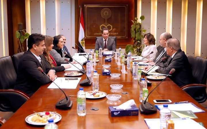 المسلماني. يلغي الاعلانات باذاعة القران الكريم