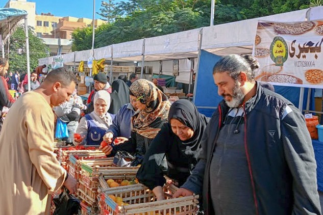 إقامة سوق اليوم الواحد بالبيطاش بحي العجمي