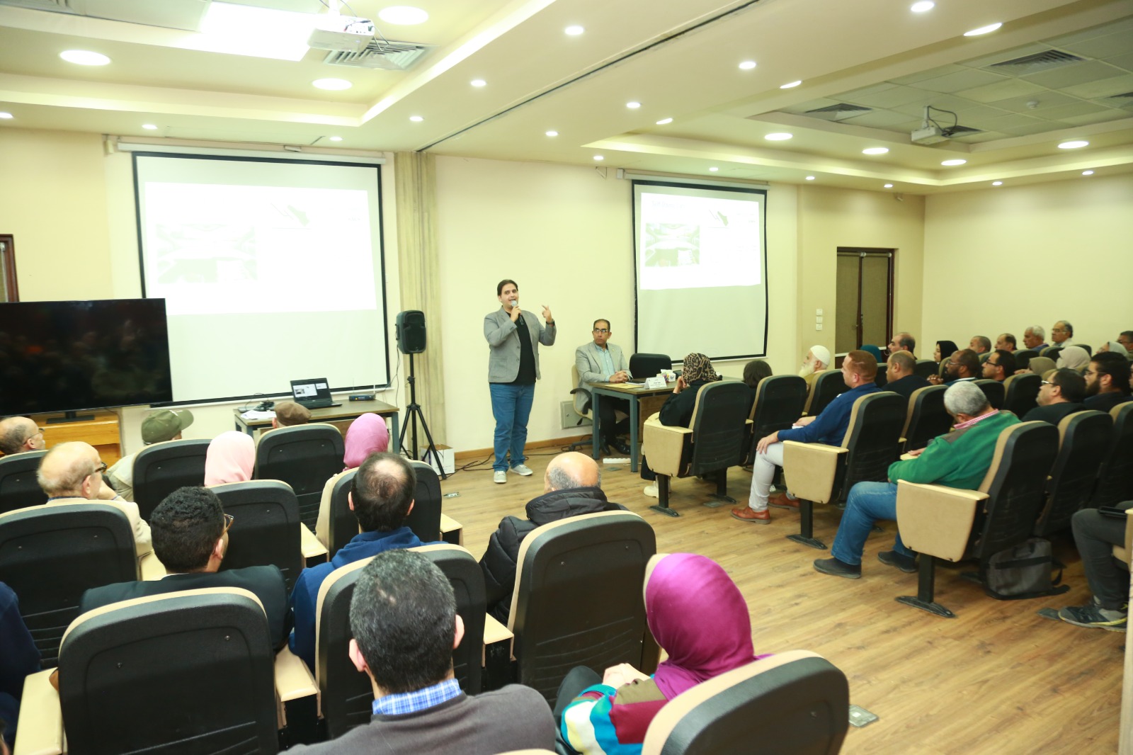 حل المشكلات الهندسية باستخدام الذكاء الاصطناعي بنقابة المهندسين بالإسكندرية