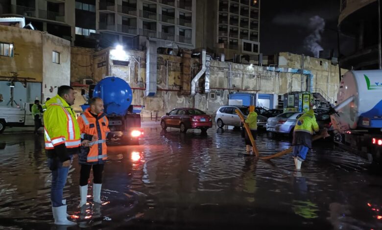 محافظ الإسكندرية يوجّه بالمتابعة اللحظية لتبعيات موجه الأمطار
