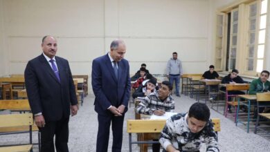 محافظ المنيا يتفقد لجان امتحانات الشهادة الإعدادية