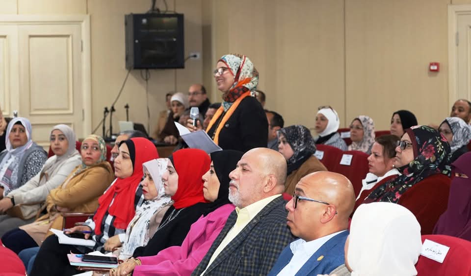 قرارات هامة في اللقاء الأسبوعي لمحافظ السويس