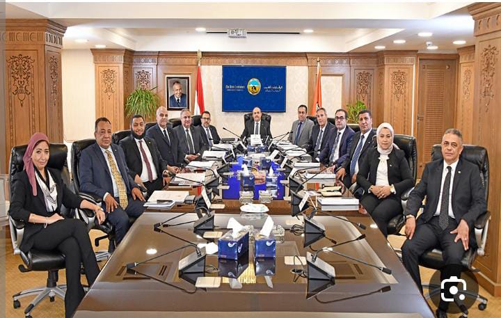 قرار جمهورى بإعادة تشكيل مجلس إدارة المقاولون العرب برئاسة العصار