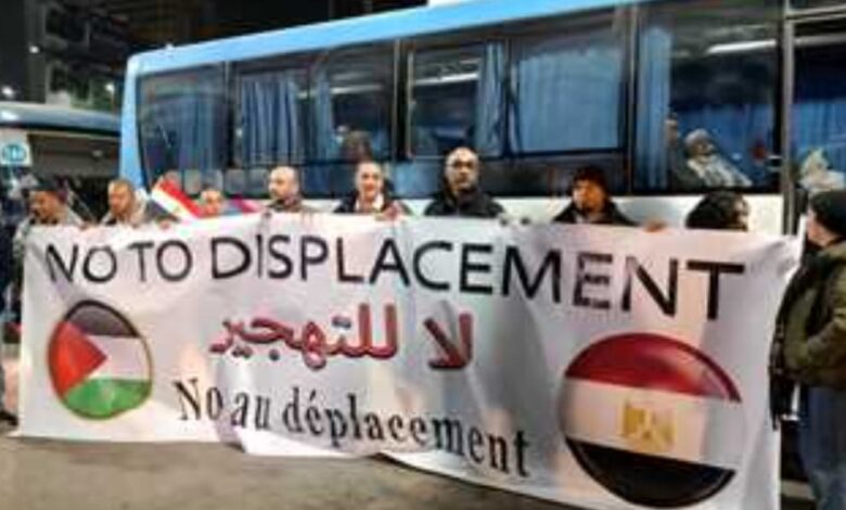آلاف المصريين يتوجهون إلى معبر رفح لإعلان رفض تهجير الفلسطينيين
