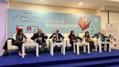 د. زايد مكافحة تهريب المهاجرين والإتجار بالبشر بمعرض القاهرة للكتاب