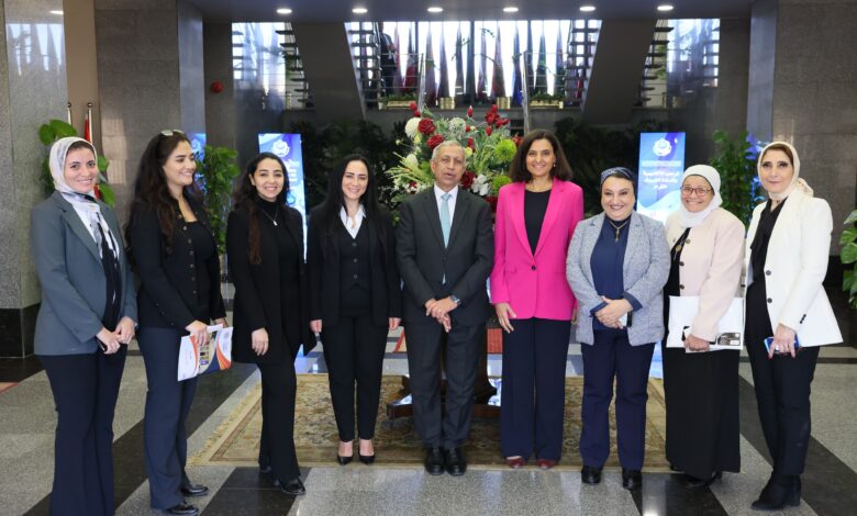رئيس الأكاديمية العربية يستقبل قنصل عام لبنان بالإسكندرية