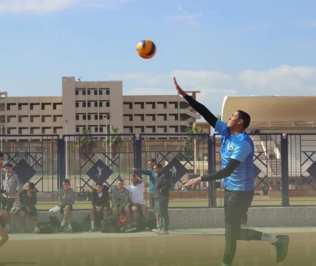 فرسان طائرة فاروس يحصلون علي المركز الأول
