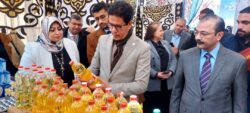 بأسعار مخفضة" الجيزاوي " يفتتح معرض "أهلا رمضان" بجامعة بنها.