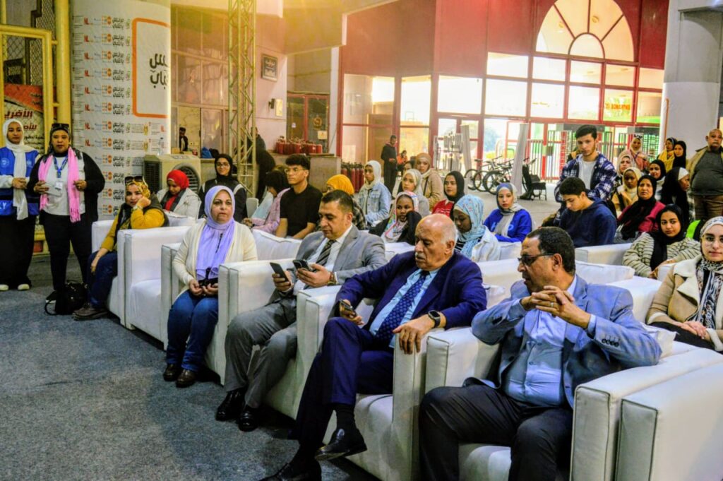معرض "بيزنس يا شباب" برعاية وزارة الشباب والرياضة بإستاد القاهرة