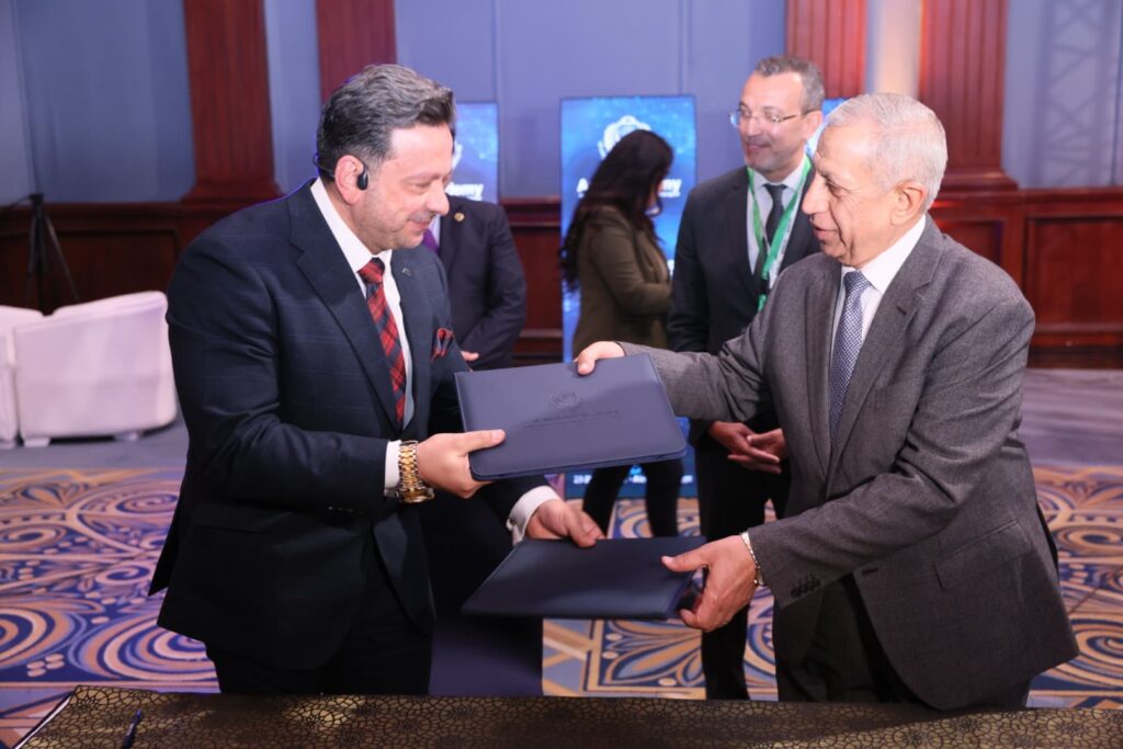 الأكاديمية تعزز شراكاتها الدولية من خلال اتفاقيات مع مؤسسات بحرية رائدة