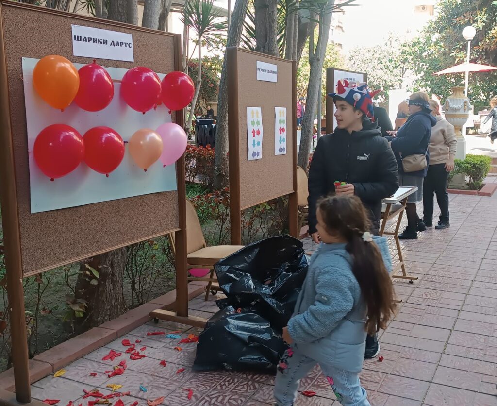 البيت الروسى و الأحتفال بعيد الماسلينيتسا الروسي عيد الربيع