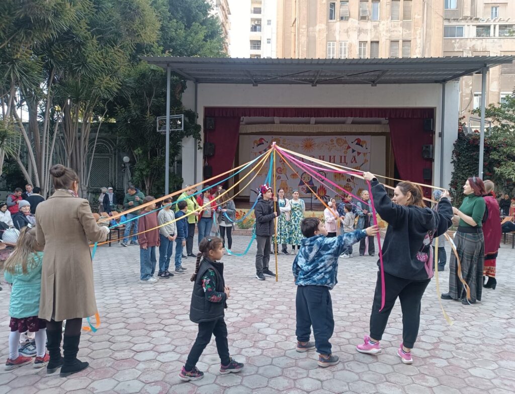 البيت الروسى و الأحتفال بعيد الماسلينيتسا الروسي عيد الربيع