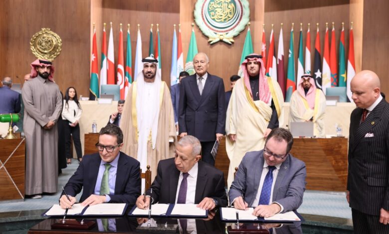 بالصور الأكاديمية العربية توقع مذكرة تفاهم ثلاثية للأمن السيبراني