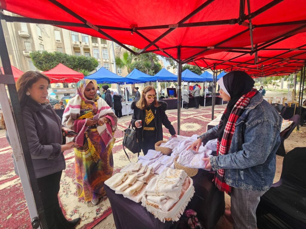 معرض أنامل للحرف التراثية للهيئة المصرية العامة للتنشيط السياحي