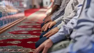 إذا ركع الإمام ولم يكمل المأموم الفاتحة