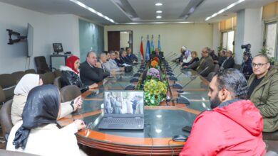 اجتماع موسع بشركة الصرف الصحي بالإسكندرية لبحث دعم المناطق غير المخدومة