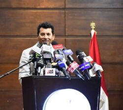 وزير الشباب والرياضة يشهد توقيع بروتوكول تعاون مع نقابة الإعلاميين