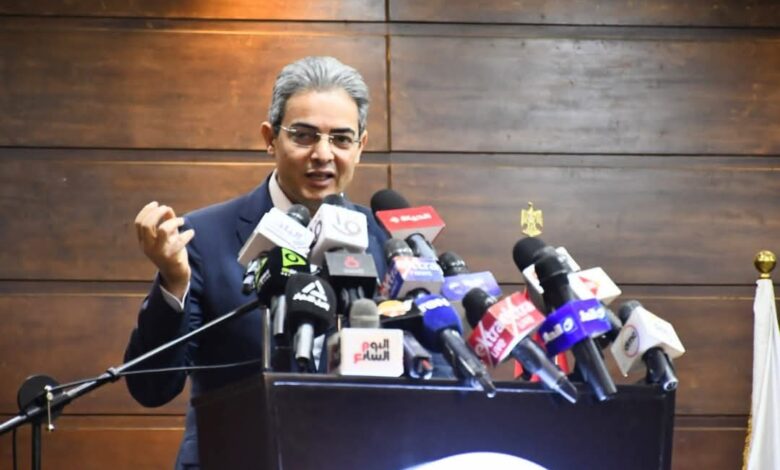 وزير الشباب والرياضة يشهد توقيع بروتوكول تعاون مع نقابة الإعلاميين