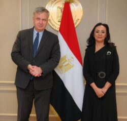 وزيرة التضامن تلتقي و السفير الألماني لتعزيز سبل التعاون في مجالات العمل