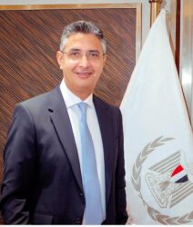 وزير التموين والتجارة الداخلية يقرر مد فترة صرف المنحة الإضافية للمستحقين