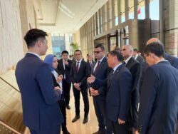 وزير الإسكان يواصل جولاته بالصين بتفقد منطقة الأعمال المركزية بـبكين