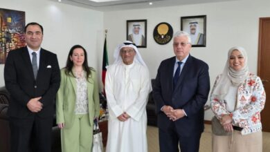 الدكتور أيمن عاشور يلتقي و نظيره الكويتي لتعزيز التعاون الأكاديمي والبحثي