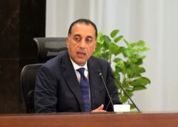 رئيس الوزراء يلتقي رئيس جمهورية أوغندا