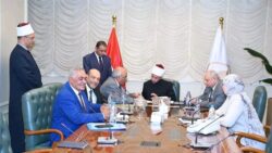 الأوقاف يستقبل عددًا من السادة النواب لتلبية مطالب دوائرهم