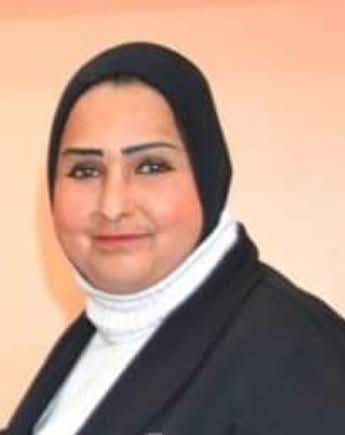 قراءة نقدية في كتاب بريد الآلهة بقلم د.إكرام عيد