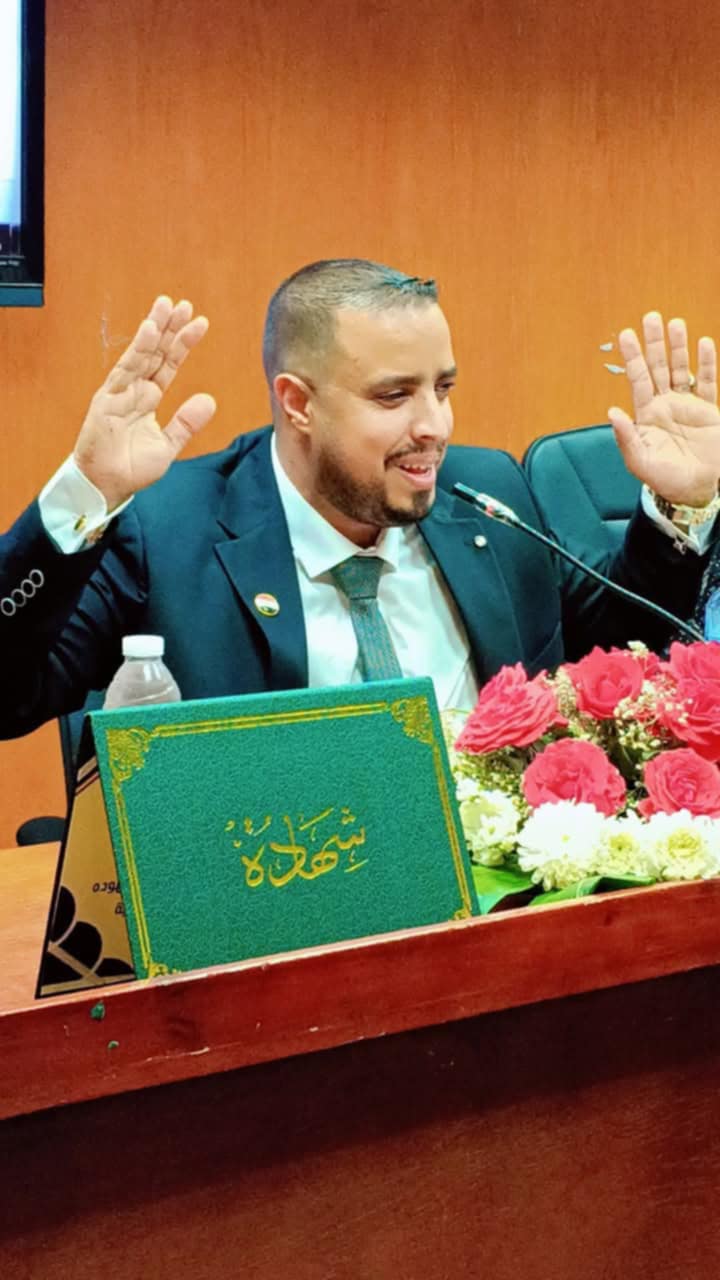 الدكتور أسامة عثمان نموزج مضئ في سماء الأدب العربي