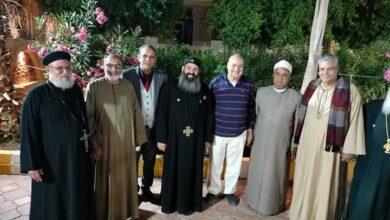 زيارة وفد من بيت العائلة بمنفلوط لتهنئة الاخوة المسيحين بمناسبة عيد القيامة المجيد