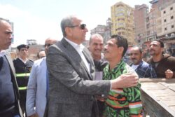 محافظ الغربية يتفقد شوارع المحلة الكبرى 