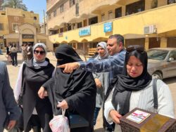 حزب مصر الحديثة بالغربية يزور كنيسة السيدة العذراء بالمحلة لتهنئة الأقباط بعيد القيامة المجيد