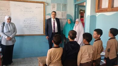 وكيل الوزارة يتابع انتظام العملية التعليمية بشرق طنطا