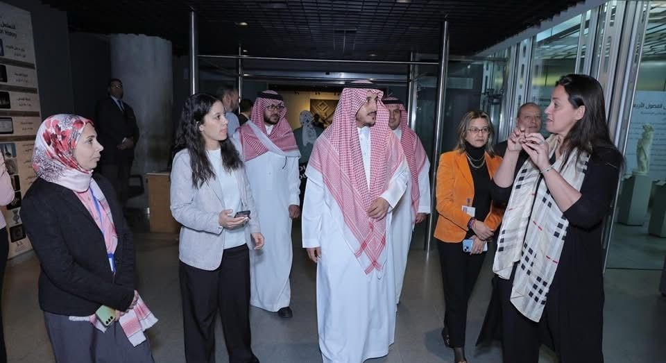 وفد سعودي رفيع المستوى في مكتبة الإسكندرية