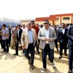 وزير الإسكان ومحافظ السويس يتفقدان مشروع رافع مياه السخنة ( الندى )