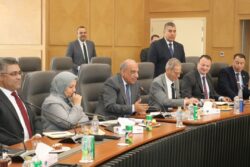 وزير الكهرباء يجتمع بالنائب الأول لمدير عام المؤسسة الحكومية الروسية للطاقة الذرية
