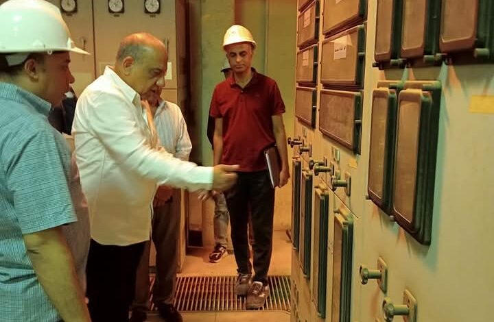 وزير الكهرباء يتفقد محطة محولات باسوس ومحطة توليد كهرباء شبرا الخيمة..
